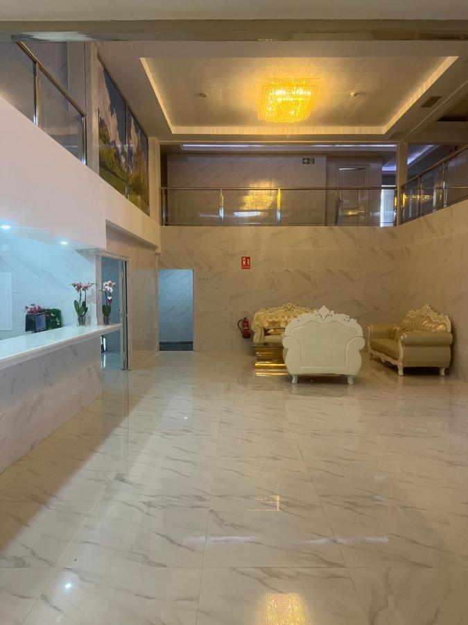 Hotel Aviacion Manises Ngoại thất bức ảnh