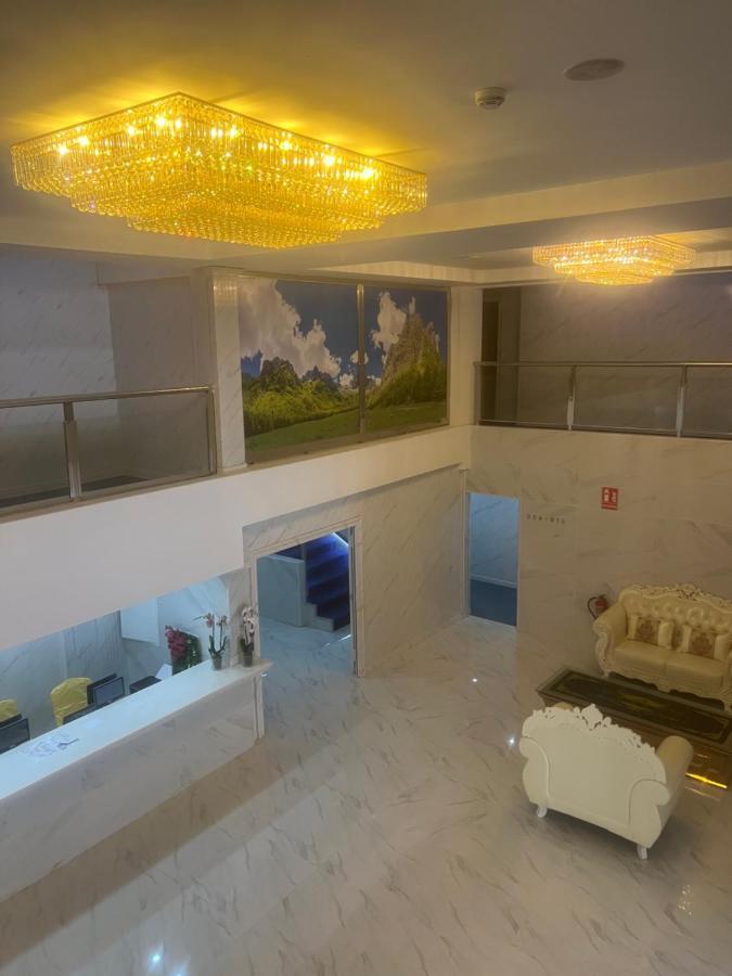 Hotel Aviacion Manises Ngoại thất bức ảnh